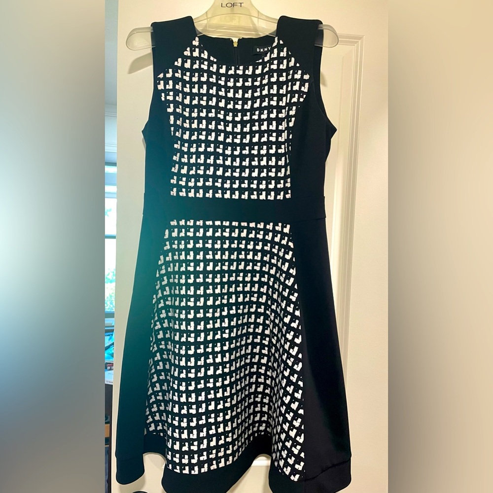 Black and white DKNY sheath dress size 2